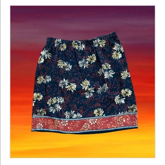 Requirements wrap skirt with elastic back size medium petite - Picture 6 of 8